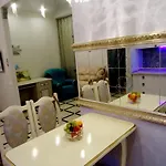 Apartmán Otrada две спальни на французском бульваре, Centre, Delux большой *
