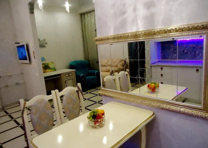 Apartment Otrada две спальни на французском бульваре, Centre, Delux большой *